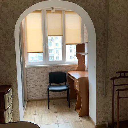 Apartment 131 проспект добровольского хорошая 3-х комнатная в одессе Odessa