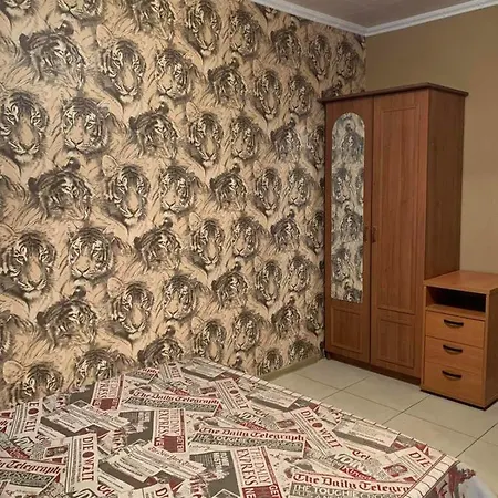 131 проспект добровольского хорошая 3-х комнатная в одессе Apartman *