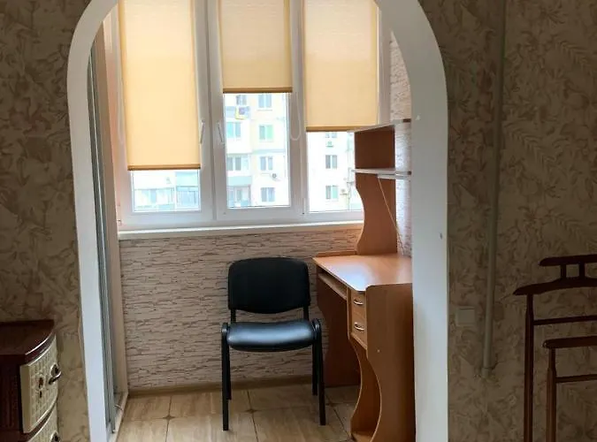 Apartman 131 проспект добровольского хорошая 3-х комнатная в одессе Odessza