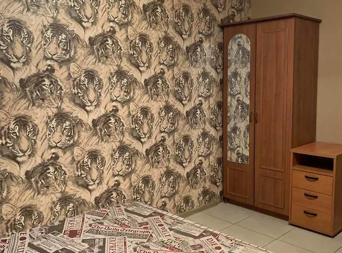 131 проспект добровольского хорошая 3-х комнатная в одессе Apartman *